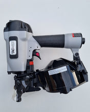 Load image into Gallery viewer, Tacwise FCN50LHH2 Pneumatic Air Nailer
